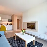 Bel Mare Seaview By Rent Like 아파트 *