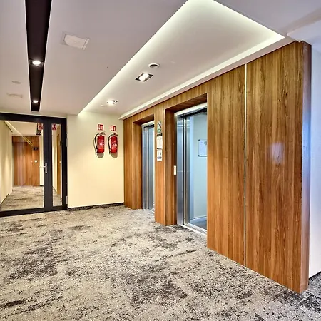 Bel Mare Seaview By Rent Like ミエンジズドロイェ