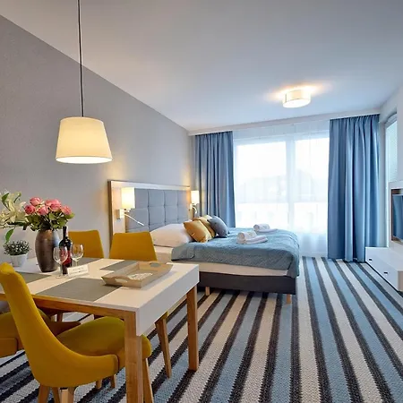 Bel Mare Seaview By Rent Like ミエンジズドロイェ